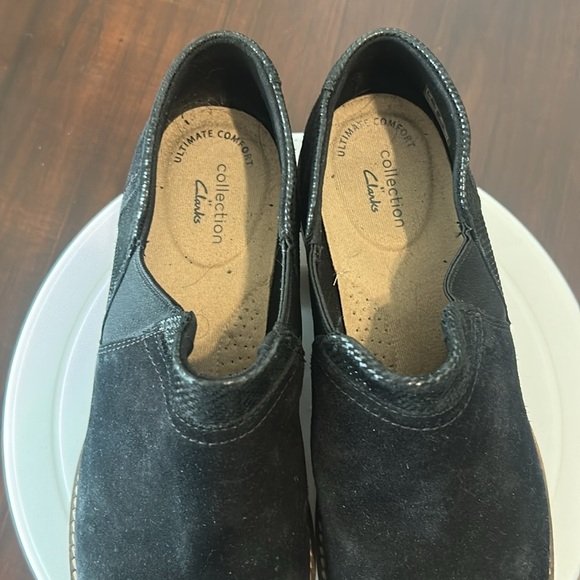 Clarks Camzin Mix Ankle Boots Black Suede Metallic Chelsea Comfort Women's Sz 10 - Picture 13 of 14